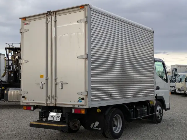 三菱 キャンター 2RG-FBA20(2WD)の写真8