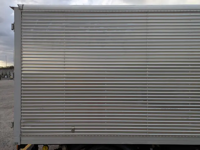 三菱 キャンター 2RG-FBA20(2WD)の写真27