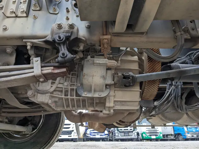 日野 プロフィア 2DG-FS1AJA(6x4)の写真18