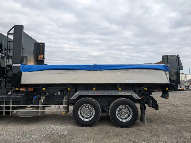 日野 プロフィア 2DG-FS1AJA(6x4)の写真23