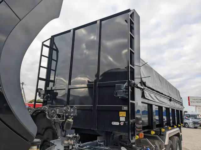 日野 プロフィア 2DG-FS1AJA(6x4)の写真46