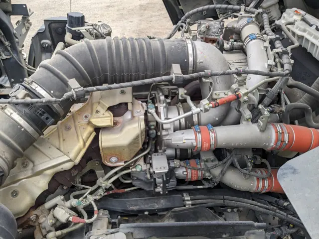 日野 プロフィア 2DG-FS1AJA(6x4)の写真48