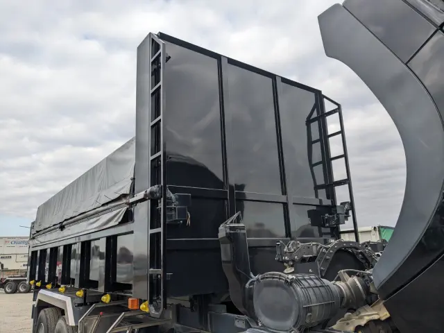 日野 プロフィア 2DG-FS1AJA(6x4)の写真49