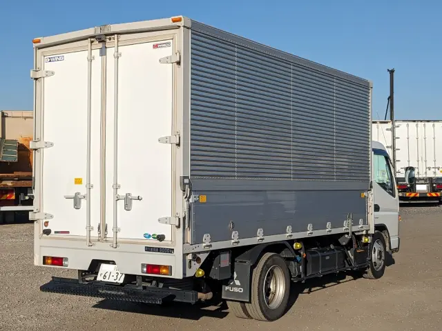 三菱 キャンター 2PG-FEAV0(2WD)の写真5