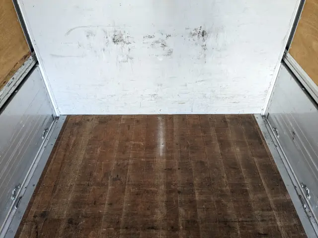 三菱 キャンター 2PG-FEAV0(2WD)の写真14