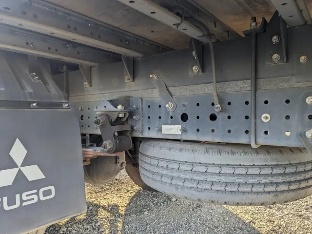 三菱 キャンター 2PG-FEAV0(2WD)の写真22