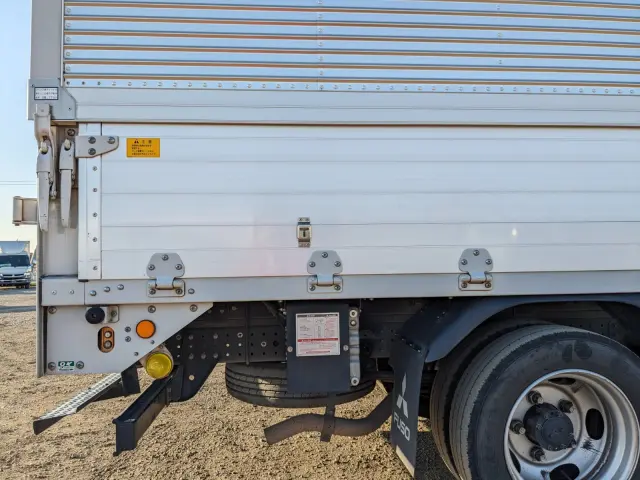 三菱 キャンター 2PG-FEAV0(2WD)の写真27