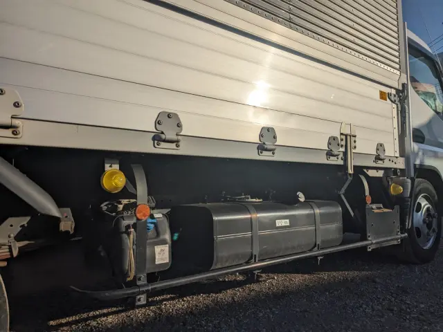 三菱 キャンター 2PG-FEAV0(2WD)の写真29