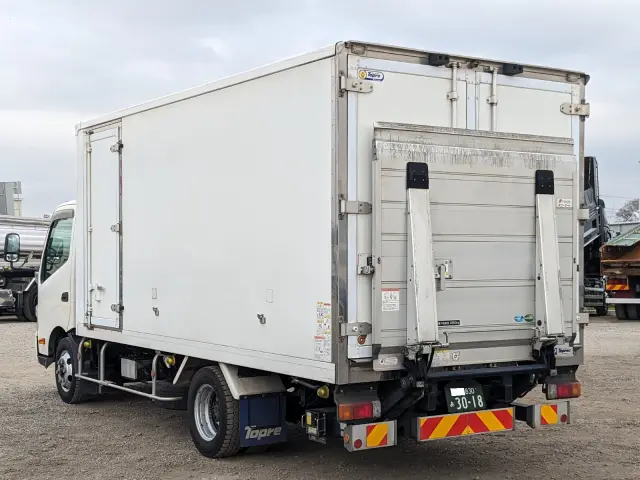 日野 デュトロ 2RG-XZU712M(2WD)の写真4