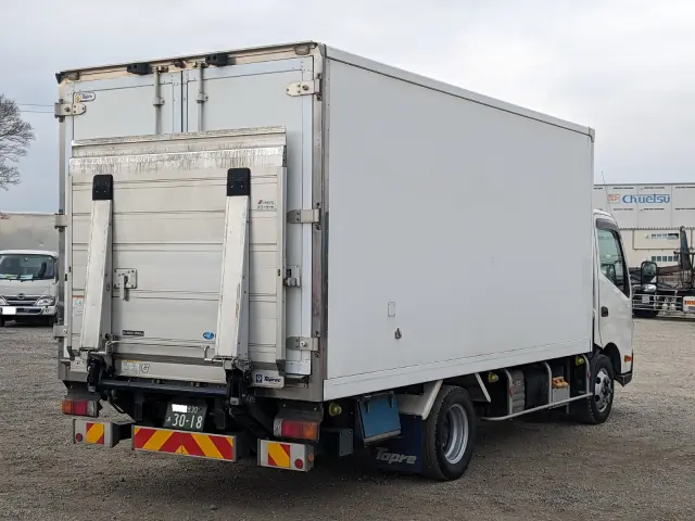 日野 デュトロ 2RG-XZU712M(2WD)の写真5