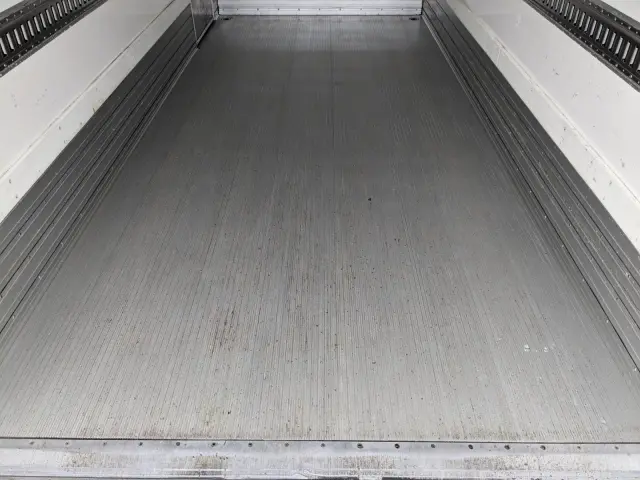 日野 デュトロ 2RG-XZU712M(2WD)の写真15