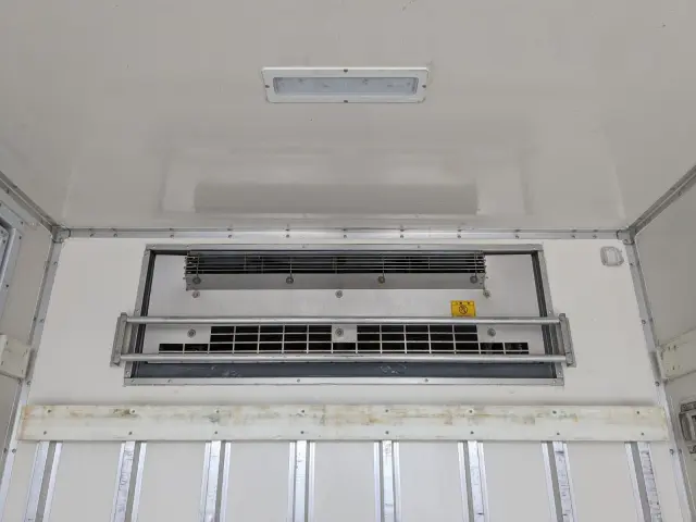 日野 デュトロ 2RG-XZU712M(2WD)の写真18