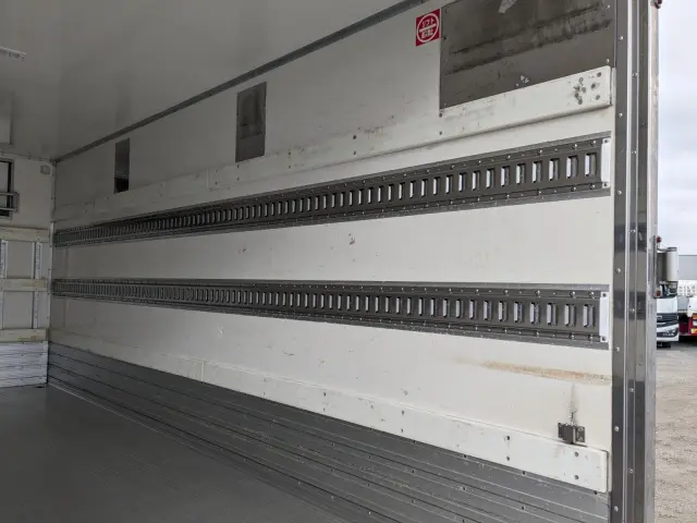 日野 デュトロ 2RG-XZU712M(2WD)の写真21