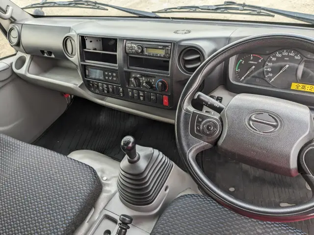 日野 デュトロ 2RG-XZU712M(2WD)の写真40