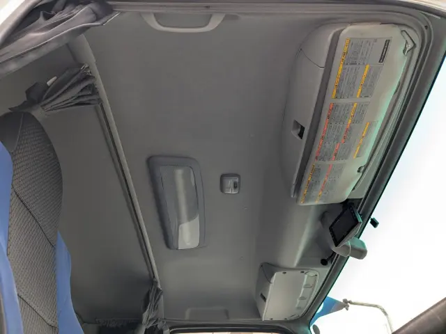 いすゞ ギガ 2KG-CYL77C(6x2)の写真34