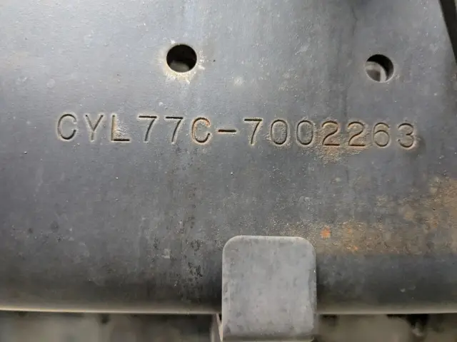 いすゞ ギガ 2KG-CYL77C(6x2)の写真40