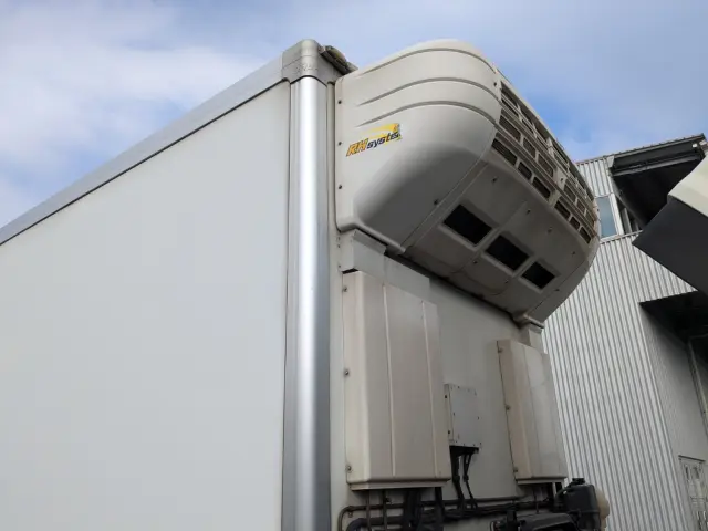 いすゞ ギガ 2KG-CYL77C(6x2)の写真45