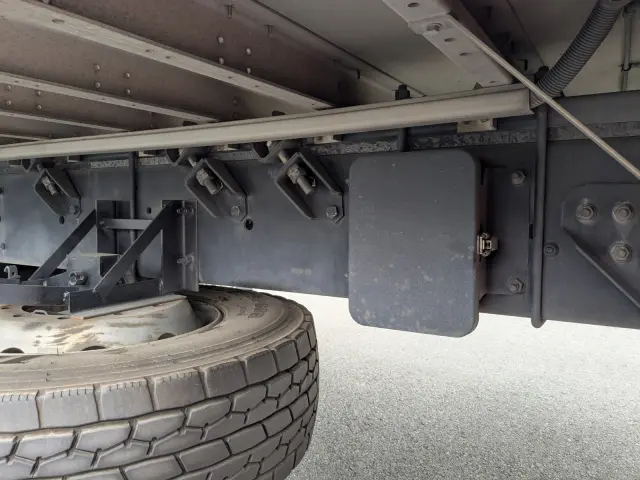 UD クオン 2PG-CD5CA(6x2)の写真10