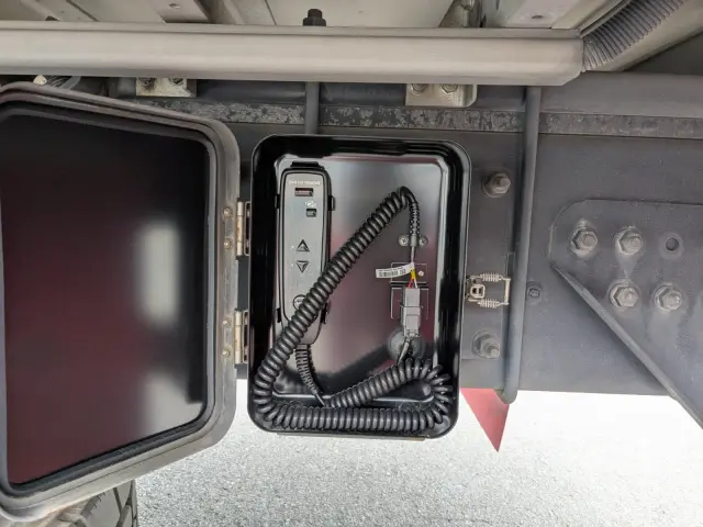 UD クオン 2PG-CD5CA(6x2)の写真11