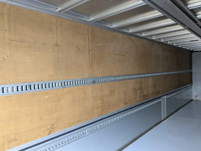 UD クオン 2PG-CD5CA(6x2)の写真29