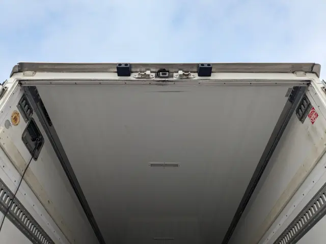 いすゞ フォワード LKG-FTR90T2(2WD)の写真13