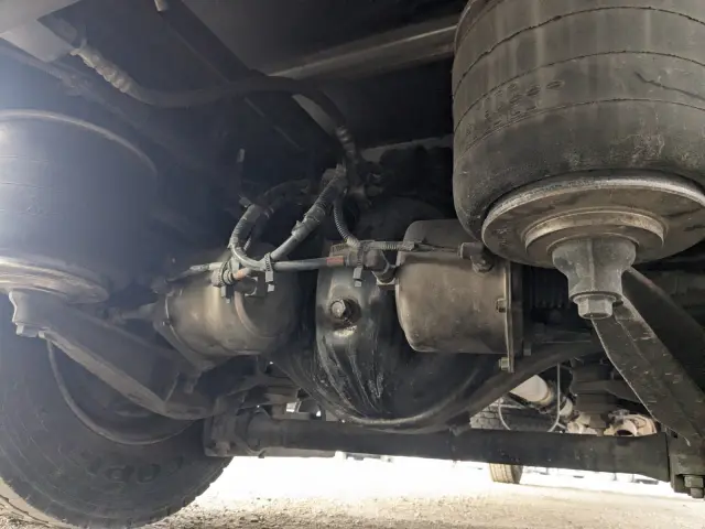 いすゞ フォワード LKG-FTR90T2(2WD)の写真35