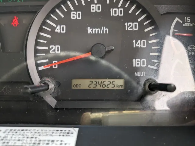 いすゞ フォワード LKG-FTR90T2(2WD)の写真42