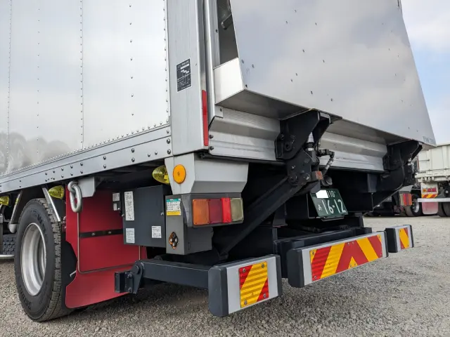 三菱 キャンター TPG-FEB80(2WD)の写真8