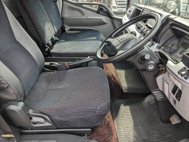 三菱 キャンター TPG-FEB80(2WD)の写真33