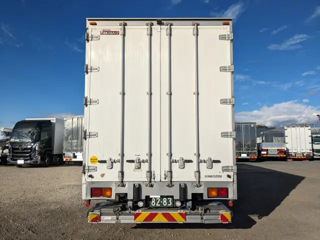 三菱 スーパーグレート QPG-FS64VZ(8x4)の写真6