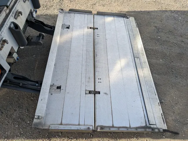 三菱 スーパーグレート QPG-FS64VZ(8x4)の写真11