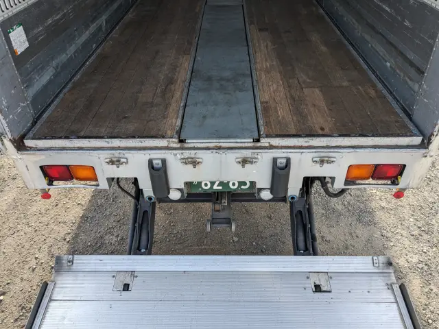 三菱 スーパーグレート QPG-FS64VZ(8x4)の写真13