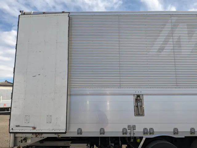 三菱 スーパーグレート QPG-FS64VZ(8x4)の写真31