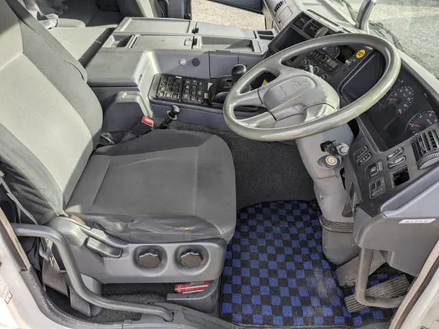 三菱 スーパーグレート QPG-FS64VZ(8x4)の写真36