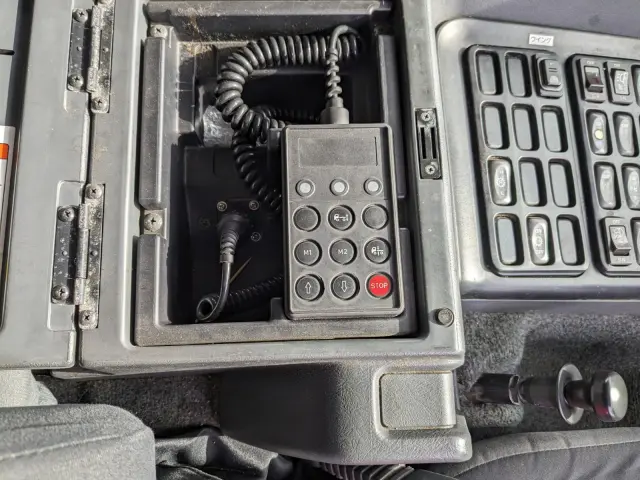 三菱 スーパーグレート QPG-FS64VZ(8x4)の写真39