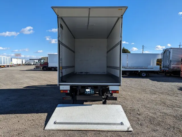 三菱 キャンター TKG-FEB50(2WD)の写真9