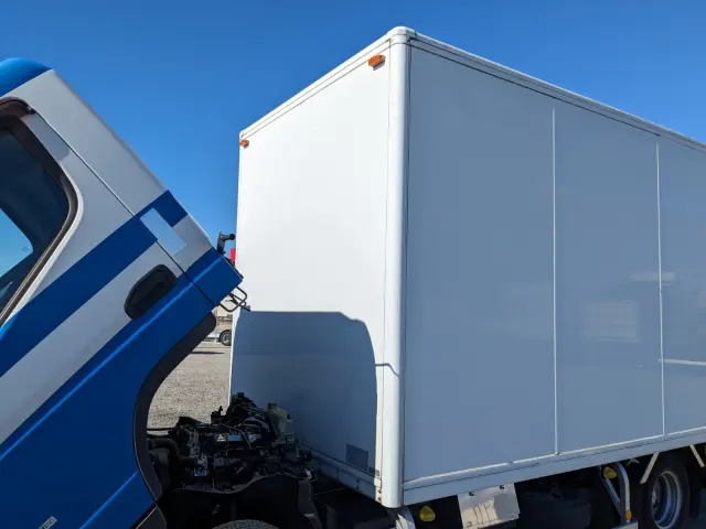 三菱 キャンター TKG-FEB50(2WD)の写真40