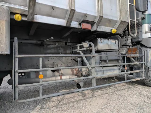 三菱 スーパーグレート QKG-FV60VY(6x4)の写真20