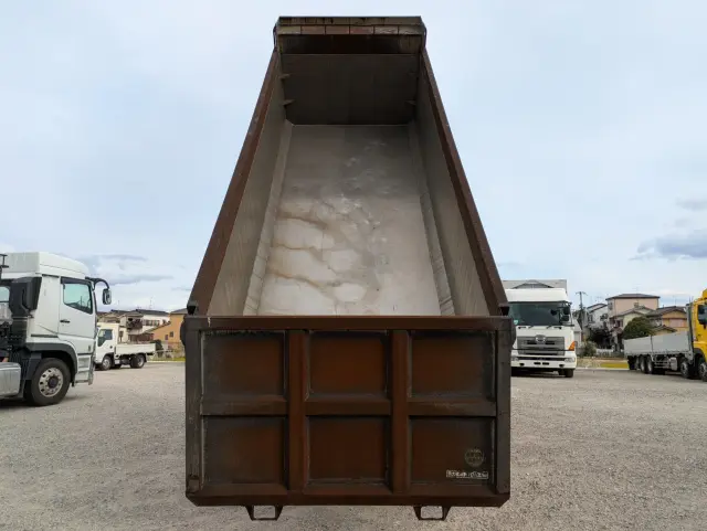 三菱 スーパーグレート QKG-FV60VY(6x4)の写真24