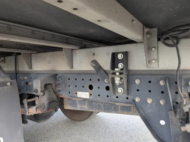 三菱 キャンター TKG-FEB50(2WD)の写真10