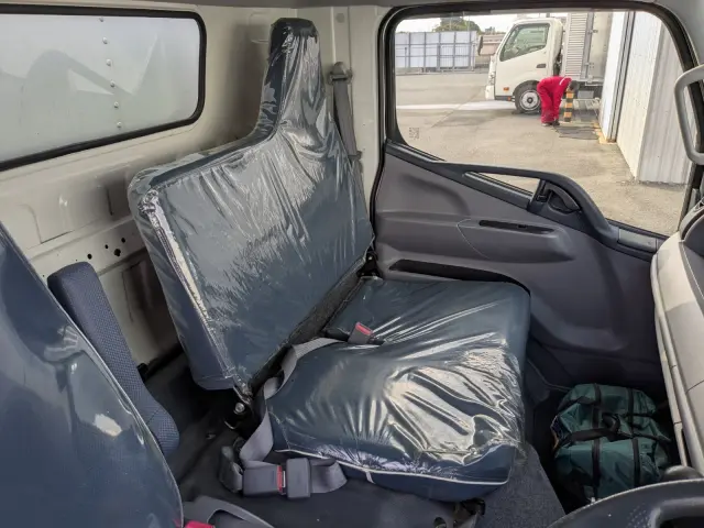 三菱 キャンター TKG-FEB50(2WD)の写真28