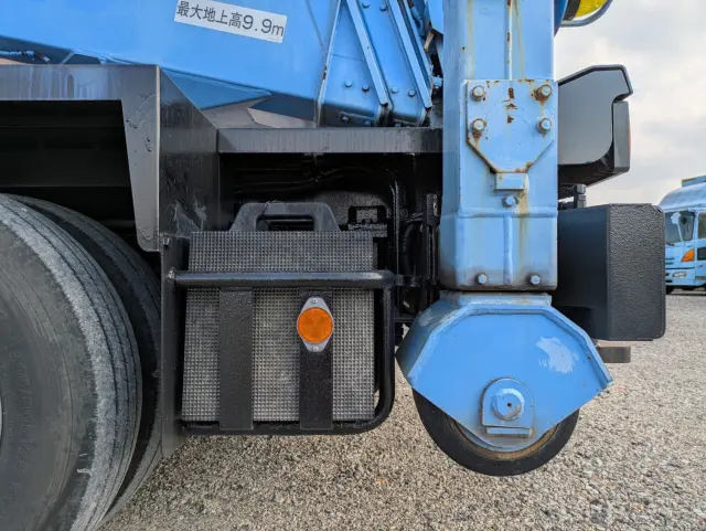 いすゞ エルフ SKG-NKR85YN(2WD)の写真11