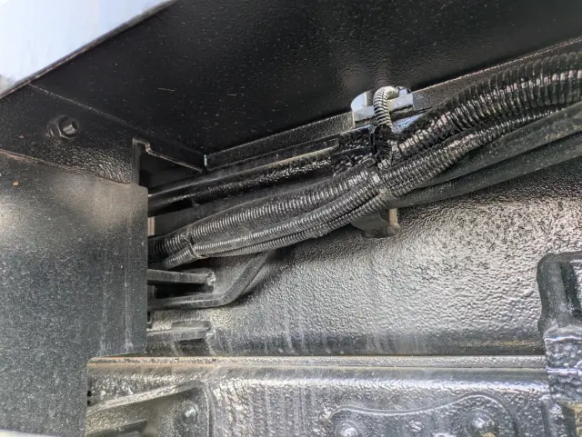 いすゞ エルフ SKG-NKR85YN(2WD)の写真12