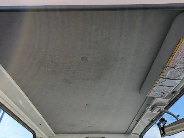 いすゞ エルフ SKG-NKR85YN(2WD)の写真33