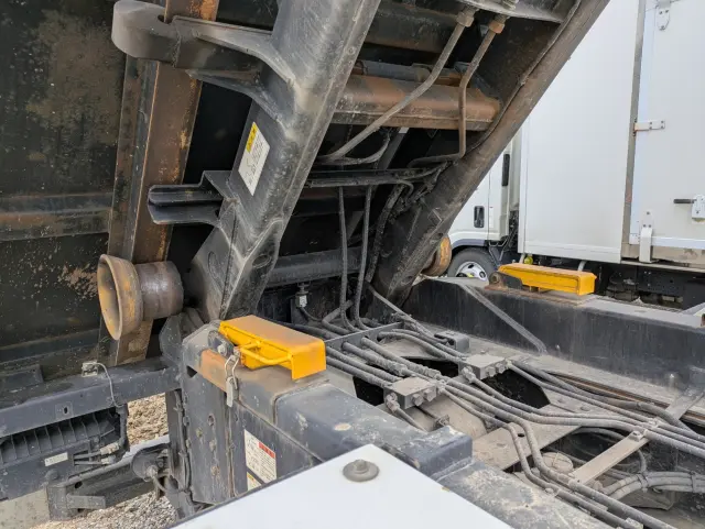 三菱 スーパーグレート 2KG-FV70HY(6x4)の写真21