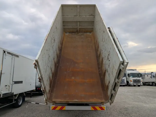 三菱 スーパーグレート 2KG-FV70HY(6x4)の写真24