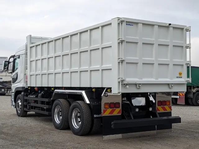 三菱 スーパーグレート 2PG-FV70HY(6x4)の写真4