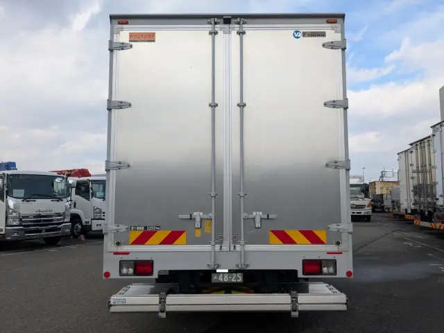 日野 レンジャー 2KG-FD2ABG(2WD)の写真6