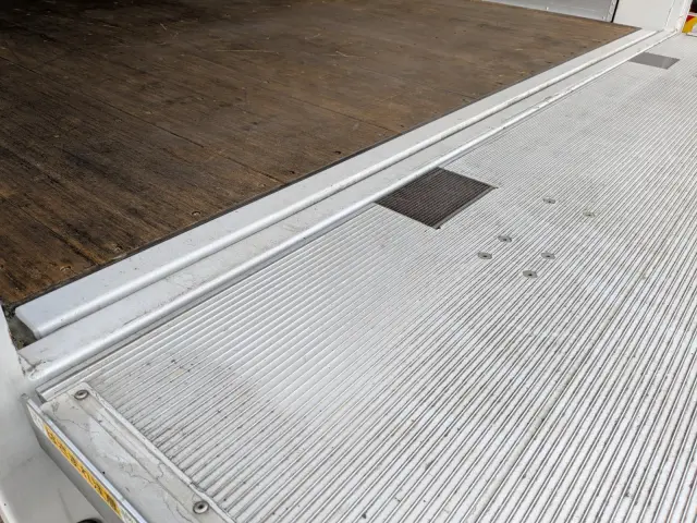 日野 レンジャー 2KG-FD2ABG(2WD)の写真14