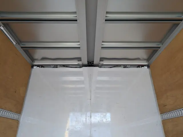 日野 レンジャー 2KG-FD2ABG(2WD)の写真17